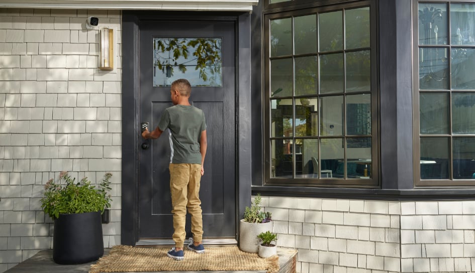 Vivint Smart Lock on home in Rockford